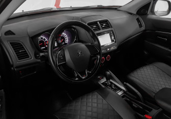 Подержанный автомобиль Mitsubishi ASX 2021 года (7 фото)