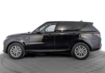 Подержанный автомобиль Land Rover Range Rover Sport 2021 года (8 фото)