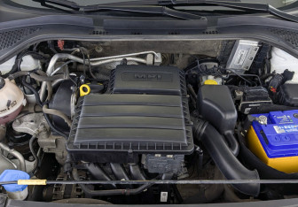 Подержанный автомобиль Skoda Rapid Liftback 2020 года (9 фото)