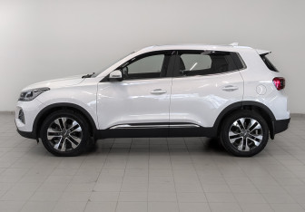 Подержанный автомобиль Chery Tiggo 4 Pro 2023 года (8 фото)