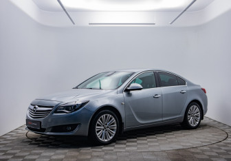 Подержанный автомобиль Opel Insignia Sedan 2014 года (1 фото)