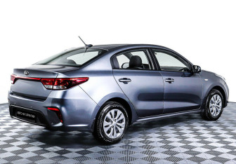 Подержанный автомобиль Kia Rio Sedan 2017 года (5 фото)