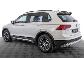 Подержанный автомобиль Volkswagen Tiguan 2019 года (7 фото)