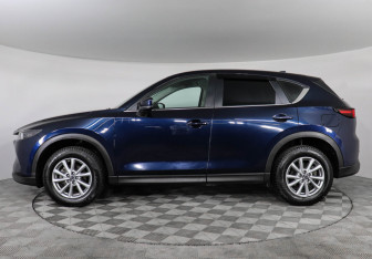 Подержанный автомобиль Mazda CX-5 2023 года (8 фото)