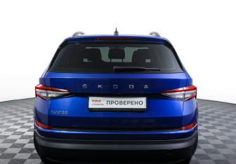 Подержанный автомобиль Skoda Kodiaq 2021 года (6 фото)