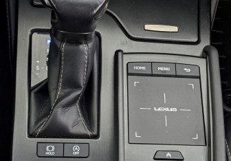 Подержанный автомобиль Lexus ES 2021 года (30 фото)