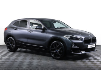 Подержанный автомобиль BMW X2 2018 года (3 фото)