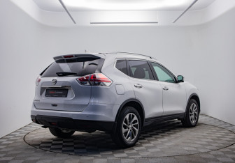 Подержанный автомобиль Nissan X-Trail 2018 года (5 фото)