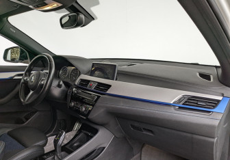 Подержанный автомобиль BMW X2 2020 года (2 фото)