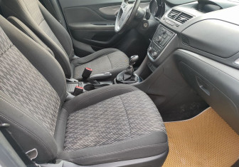 Подержанный автомобиль Opel Mokka 2014 года (9 фото)