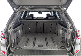 Новый BMW X5 2025 (8 фото)