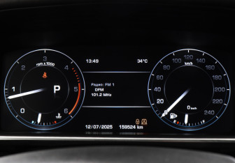 Подержанный автомобиль Land Rover Range Rover 2014 года (11 фото)