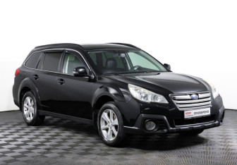 Подержанный автомобиль Subaru Outback Wagon 2012 года (3 фото)
