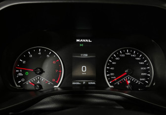 Подержанный автомобиль Haval Jolion 2024 года (11 фото)