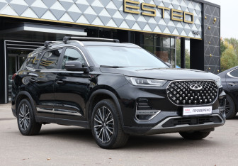 Подержанный автомобиль Chery Tiggo 8 Pro 2022 года (3 фото)