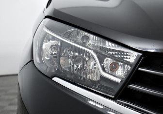 Подержанный автомобиль LADA (ВАЗ) Vesta Sedan 2017 года (7 фото)