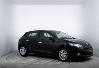 Подержанный автомобиль Renault Megane Hatchback 2013 года (3 фото)