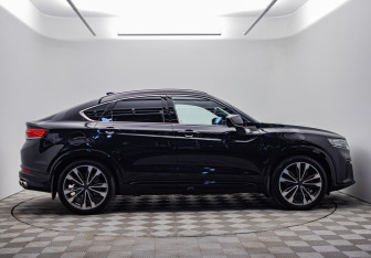 Подержанный автомобиль Geely Tugella 2022 года (4 фото)