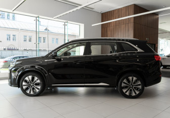 Новый Evolute i-SPACE 2025 (4 фото)