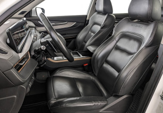 Подержанный автомобиль Exeed LX 2022 года (19 фото)