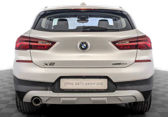Подержанный автомобиль BMW X2 2020 года (6 фото)