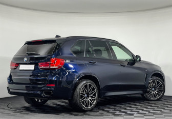 Подержанный автомобиль BMW X5 2017 года (2 фото)