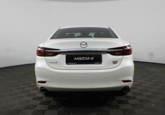 Новый Mazda 6 Sedan 2023 (5 фото)