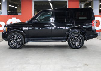 Подержанный автомобиль Land Rover Discovery 2009 года (8 фото)