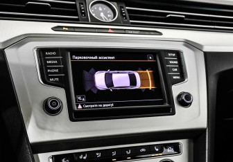 Подержанный автомобиль Volkswagen Passat Sedan 2016 года (11 фото)