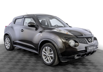 Подержанный автомобиль Nissan Juke 2012 года (3 фото)
