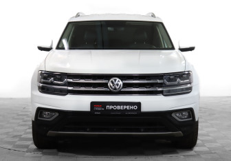 Подержанный автомобиль Volkswagen Teramont 2019 года (2 фото)