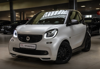 Подержанный автомобиль Smart Fortwo Hatchback 2018 года (1 фото)