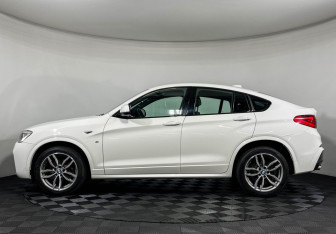 Подержанный автомобиль BMW X4 2017 года (5 фото)