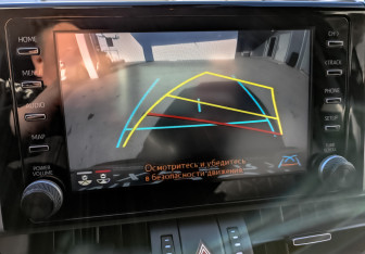 Подержанный автомобиль Toyota RAV4 2021 года (27 фото)