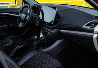 Подержанный автомобиль LADA (ВАЗ) Vesta Sedan 2017 года (7 фото)