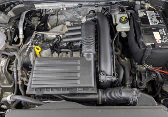 Подержанный автомобиль Volkswagen Tiguan 2019 года (9 фото)