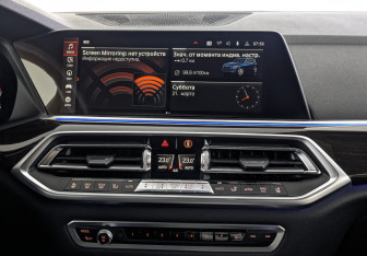 Подержанный автомобиль BMW X5 2019 года (17 фото)