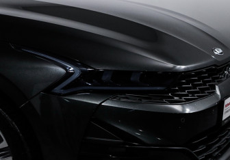 Подержанный автомобиль Kia K5 2020 года (17 фото)