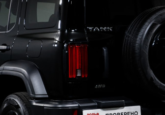 Подержанный автомобиль Tank 300 2023 года (17 фото)