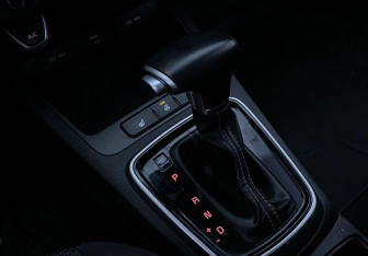 Подержанный автомобиль Kia Rio Sedan 2020 года (16 фото)