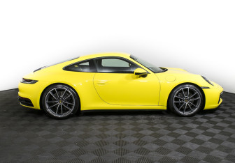 Подержанный автомобиль Porsche 911 Coupe 2019 года (2 фото)