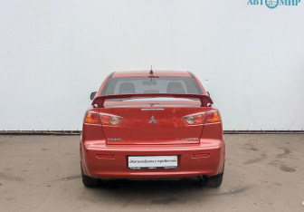 Подержанный автомобиль Mitsubishi Lancer Sedan 2008 года (6 фото)
