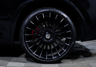 Подержанный автомобиль BMW X3 M 2019 года (15 фото)