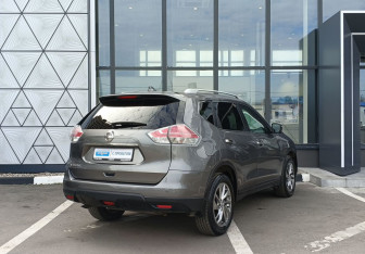Подержанный автомобиль Nissan X-Trail 2018 года (5 фото)