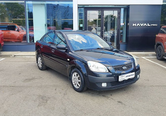 Подержанный автомобиль Kia Rio Sedan 2011 года (3 фото)