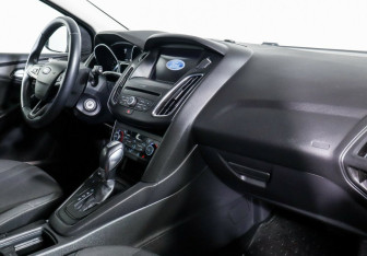 Подержанный автомобиль Ford Focus Wagon 2019 года (9 фото)