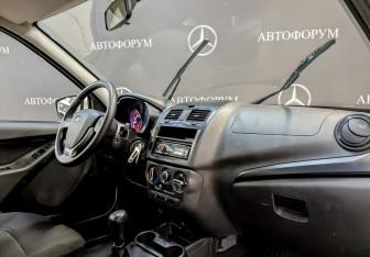 Подержанный автомобиль LADA (ВАЗ) Granta Sedan 2023 года (11 фото)