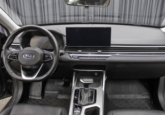 Подержанный автомобиль Geely Emgrand 2024 года (14 фото)