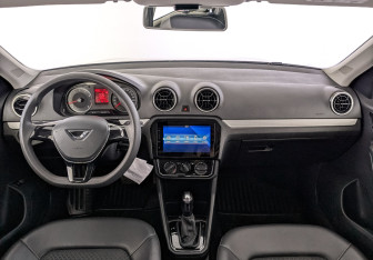 Подержанный автомобиль Jetta VA3 2022 года (14 фото)