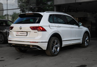 Подержанный автомобиль Volkswagen Tiguan 2019 года (4 фото)
